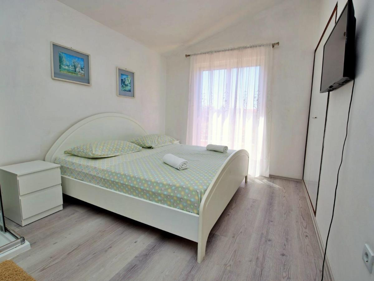 Holiday Home Carmen By Interhome Ražanj Extérieur photo